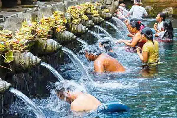 tirta empul temple